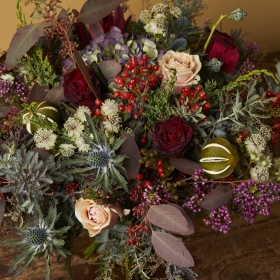 Christmas flowers in Clapham, SW4, Sw12, Balham and London by Clapham Flowers