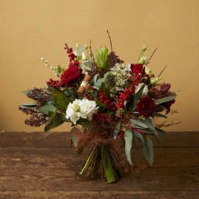 Christmas flowers in Clapham, SW4, Sw12, Balham and London by Clapham Flowers