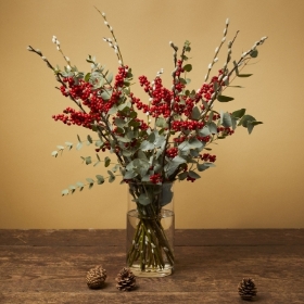 Christmas flowers in Clapham, SW4, Sw12, Balham and London by Clapham Flowers